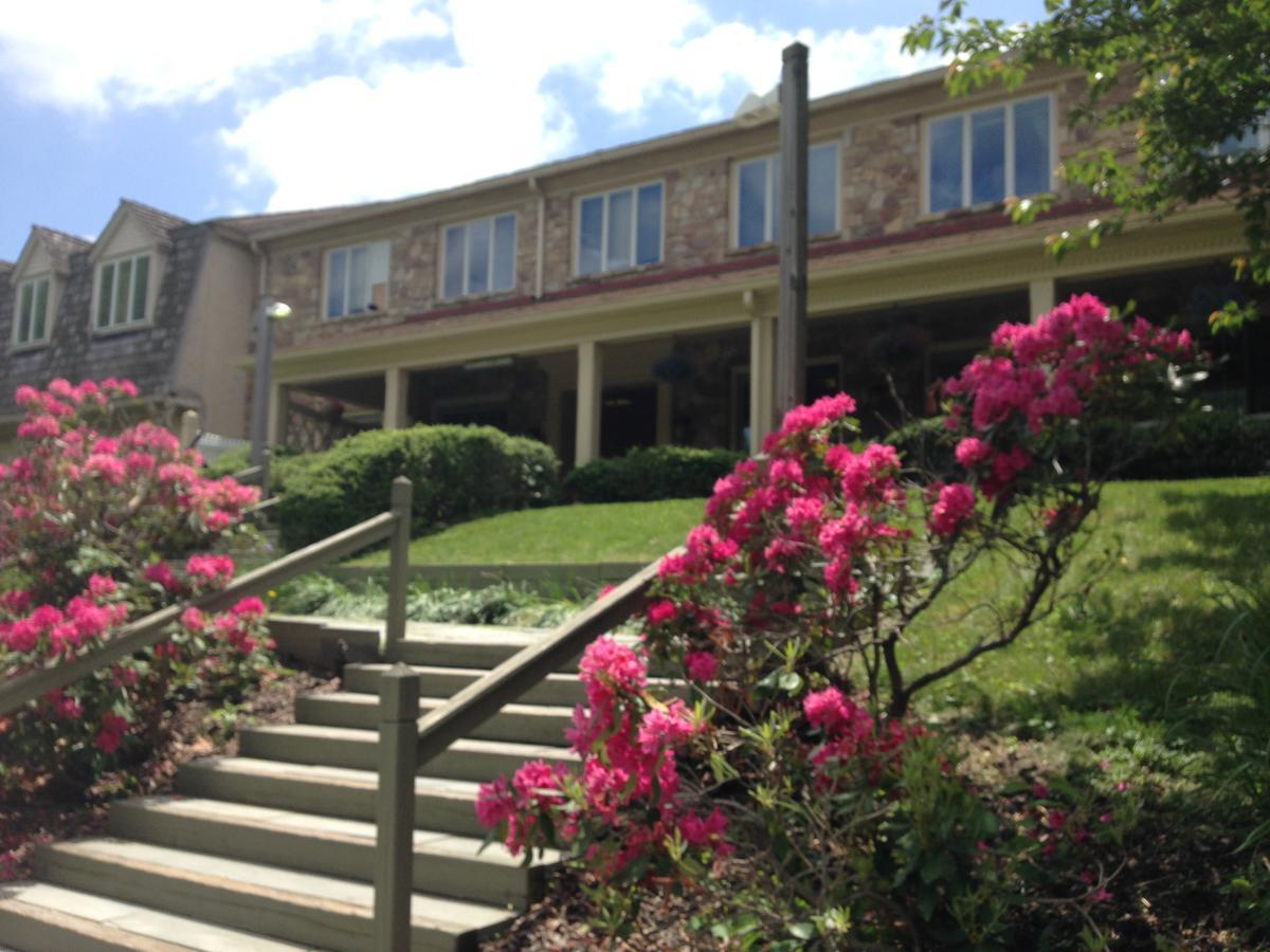 Conference Center Hotel At Valley Forge Oaks Exterior foto